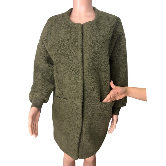 MADEWELL Women’s Forest Green Bonded Sherpa Cocoon Coat - Picture 3 of 13